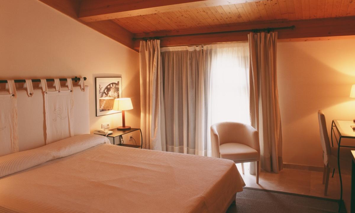 Habitación Estándar  Hospedería del Monasterio de Rueda Sástago Habitación Estándar  Hospedería del Monasterio de Rueda Sástago